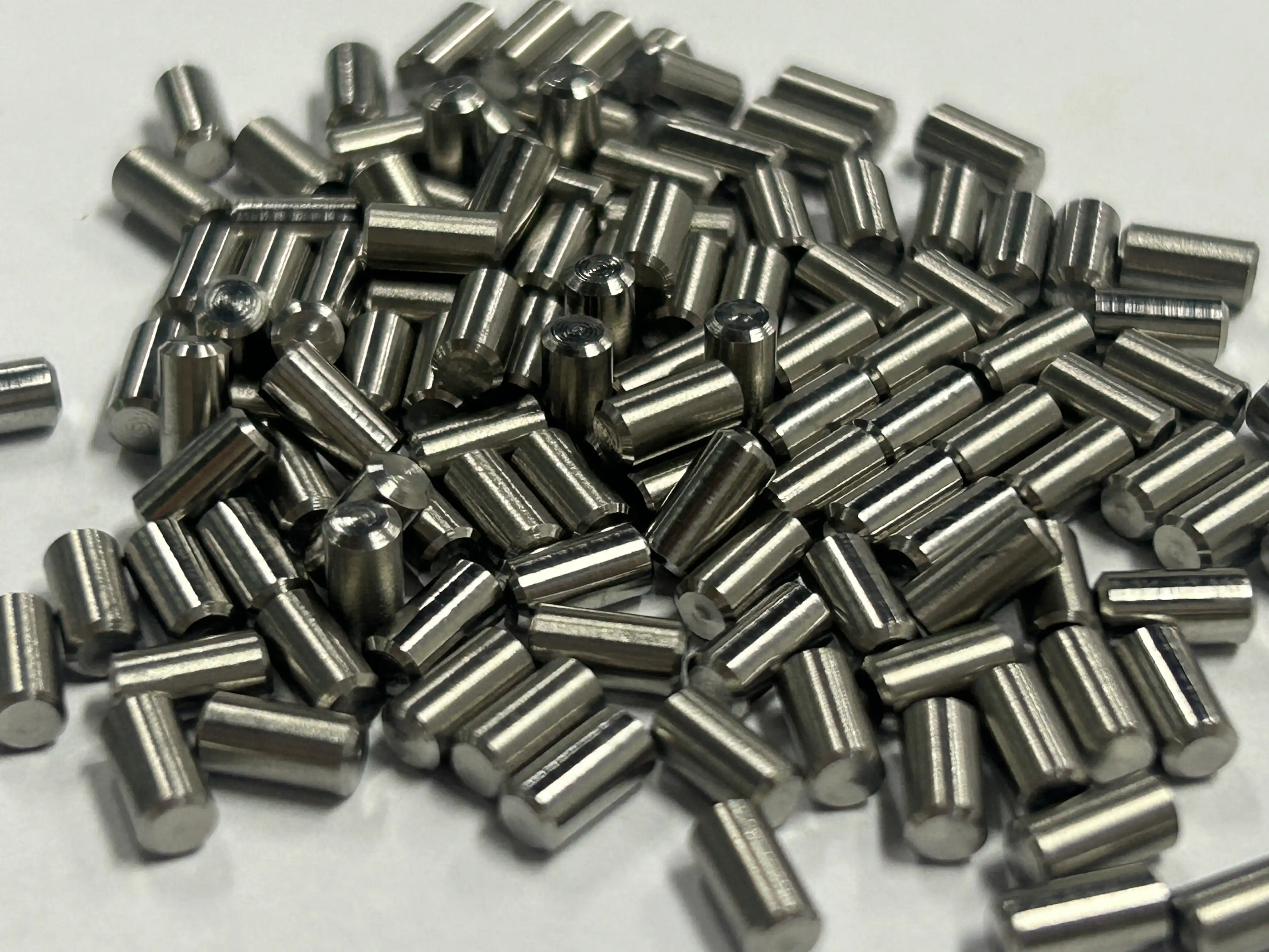 Nickel Studs